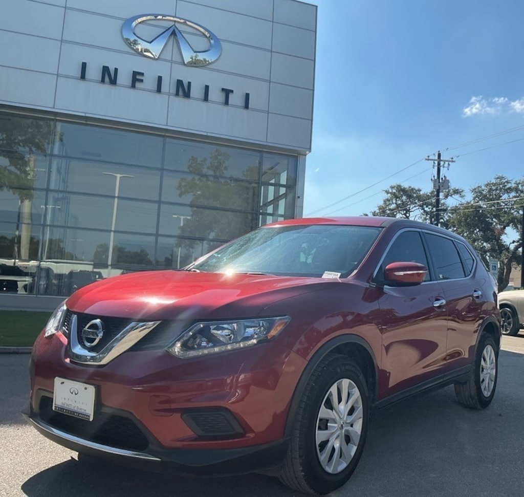 Used 2015 Nissan Rogue S FWD  S