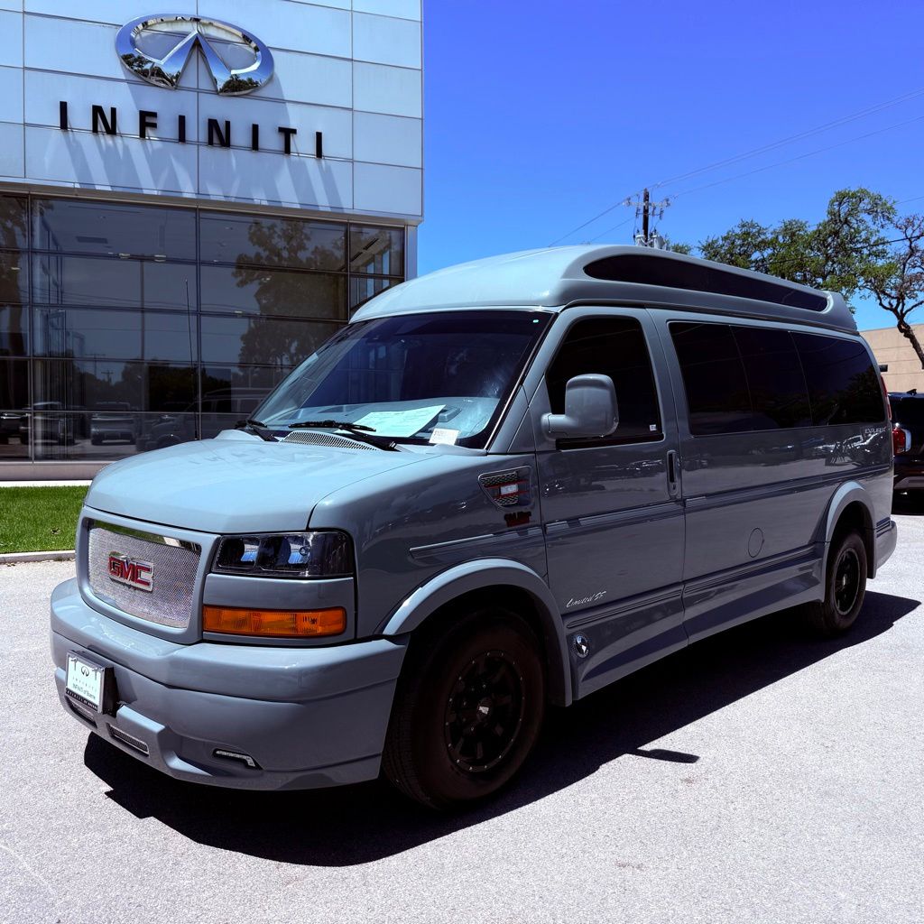 2025 GMC Savana Cargo