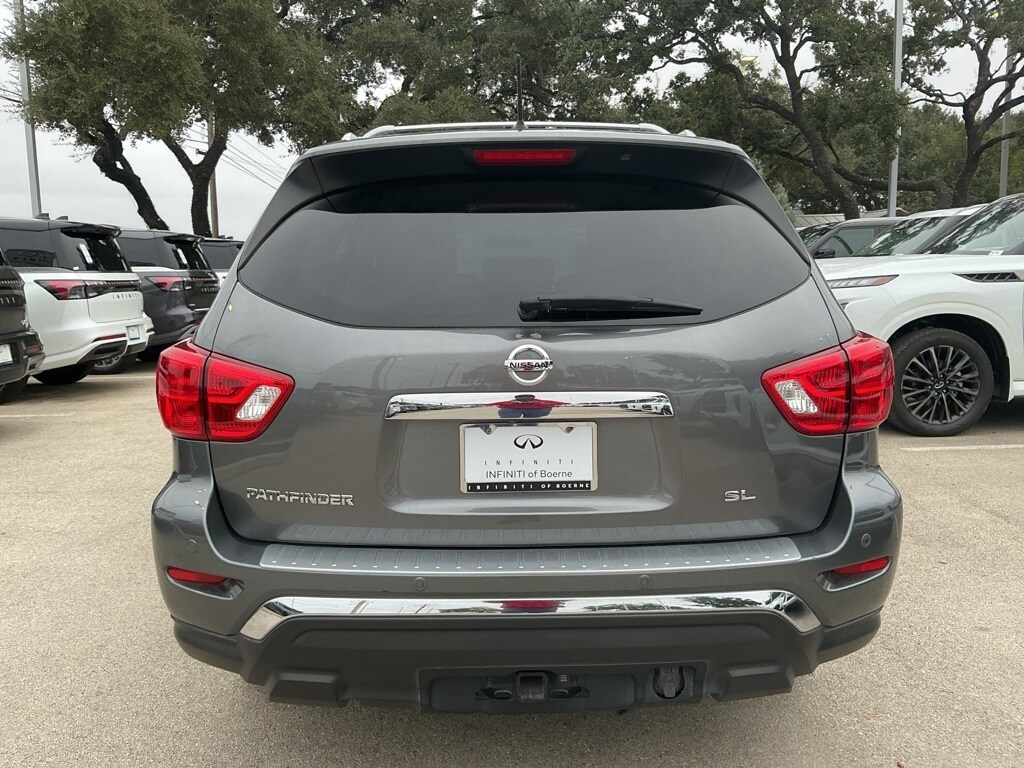 Used 2017 Nissan Pathfinder SL FWD SL