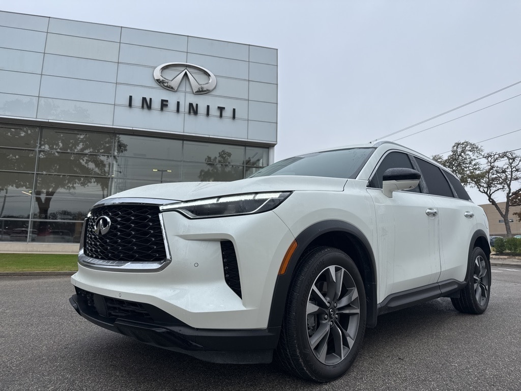Certified 2023 INFINITI QX60 LUXE LUXE FWD