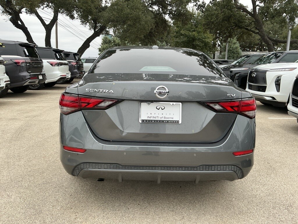 Used 2022 Nissan Sentra SV SV CVT