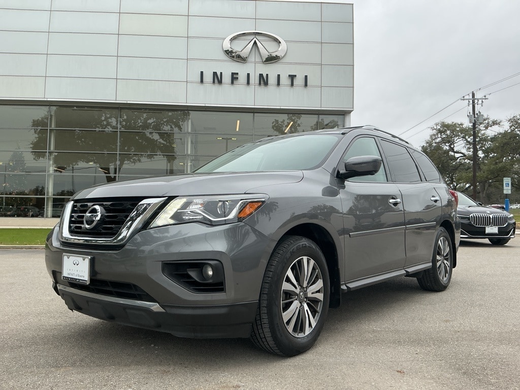 Used 2017 Nissan Pathfinder SL FWD SL