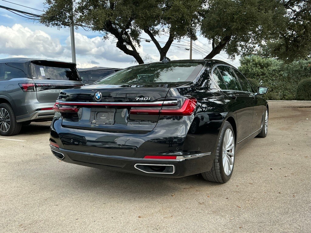 Used 2022 BMW 7 Series 740i Sedan