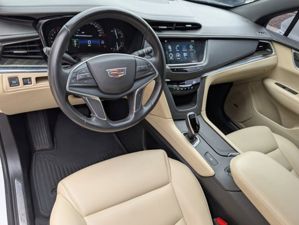 Used 2018 CADILLAC XT5 Base SUV