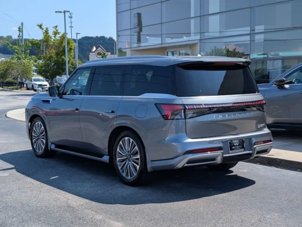 New 2027 INFINITI QX80 LUXE SUV