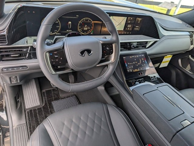 2026 Infiniti QX80 photo 3