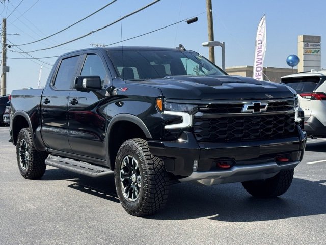 2024 Chevrolet Silverado 1500 ZR2 photo 3