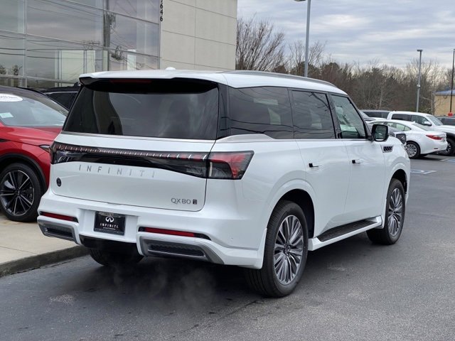 2025 Infiniti QX80 Luxe photo 2