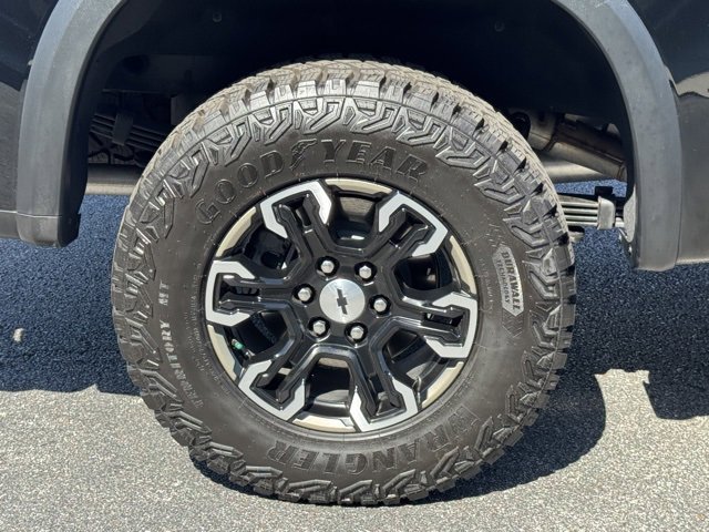 2024 Chevrolet Silverado 1500 ZR2 photo 4