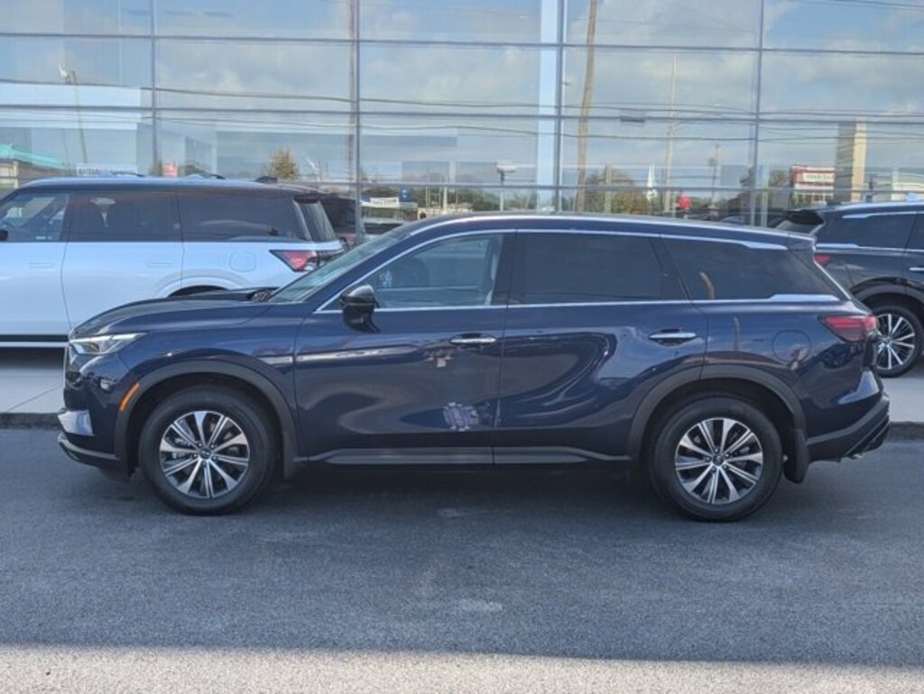 Certified 2025 INFINITI QX60 PURE SUV