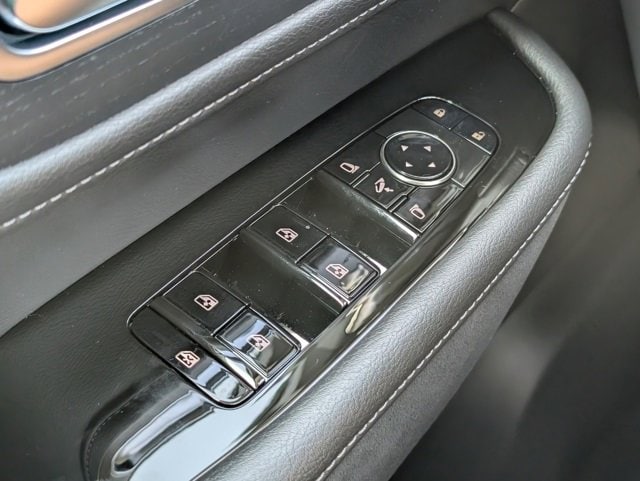 2025 INFINITI QX80 Sensory 4WD - Photo 24
