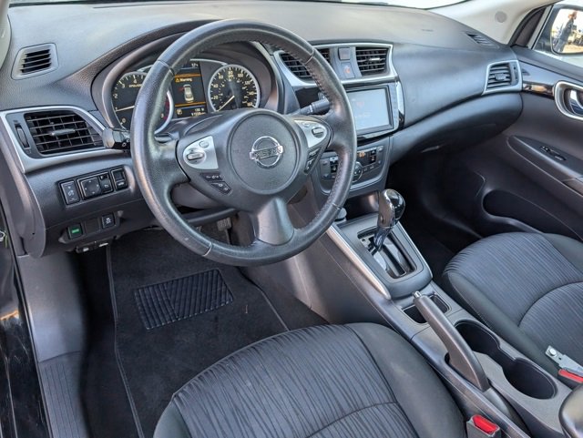 2019 Nissan Sentra SV photo 4