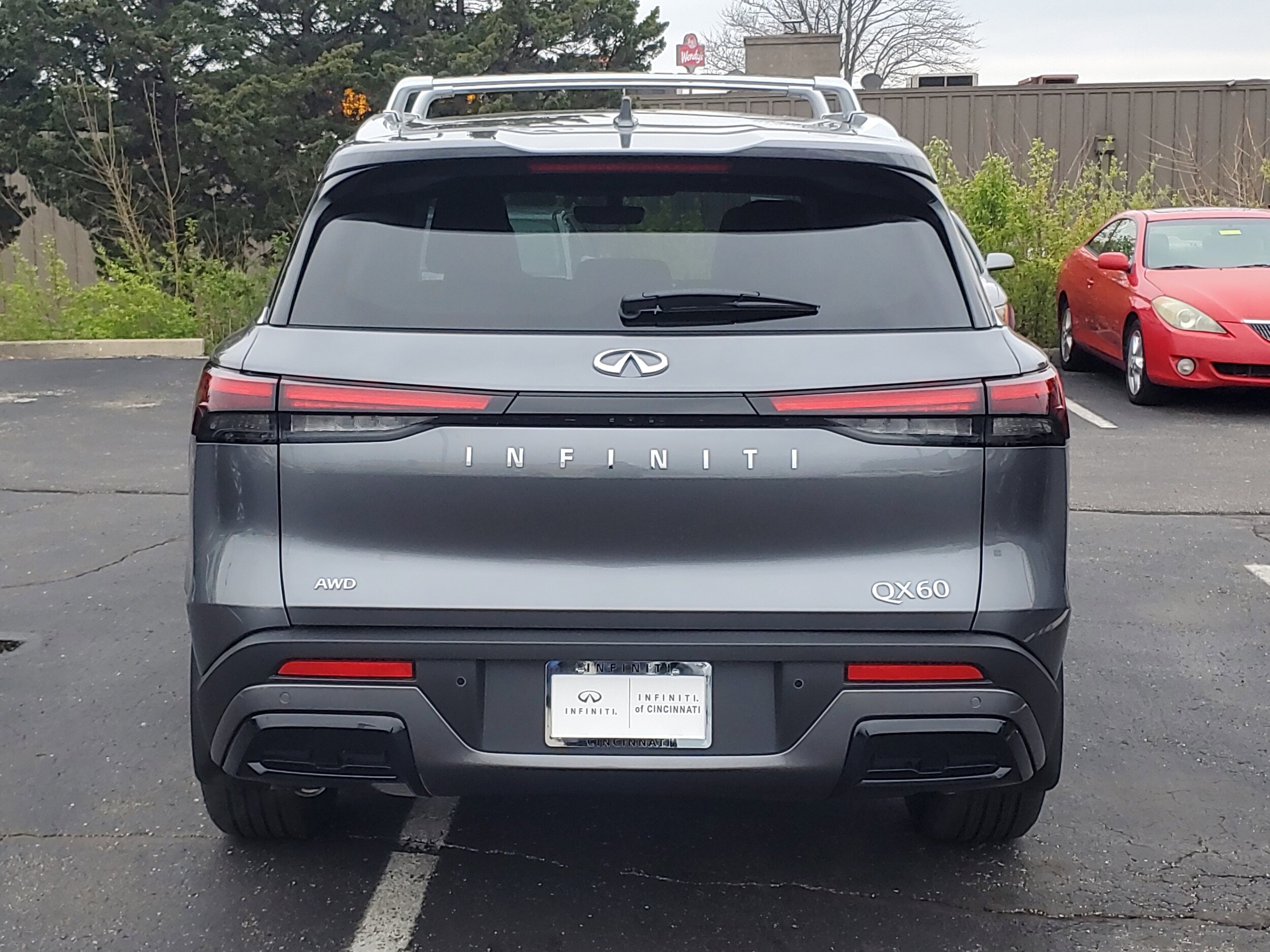 2025 Infiniti QX60 Luxe photo 3
