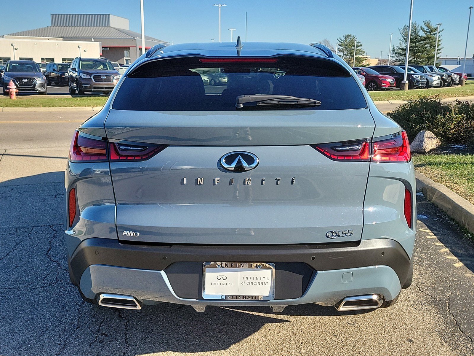 2025 Infiniti QX55 Essential photo 3