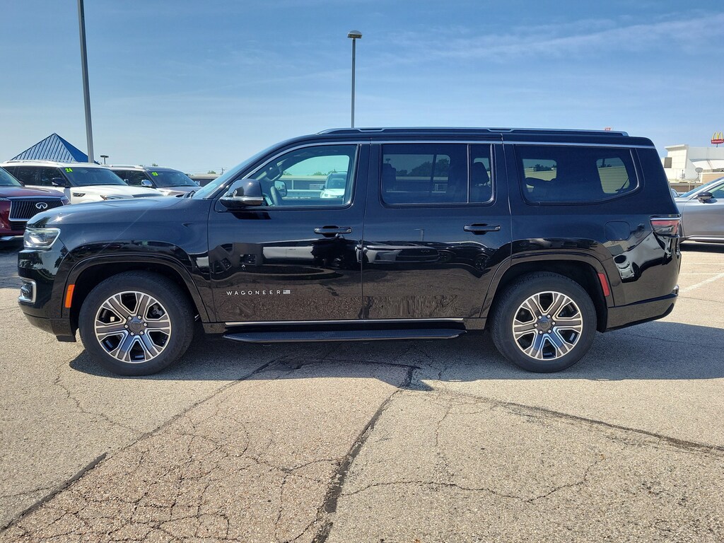 Used 2024 Jeep Wagoneer Series II SUV