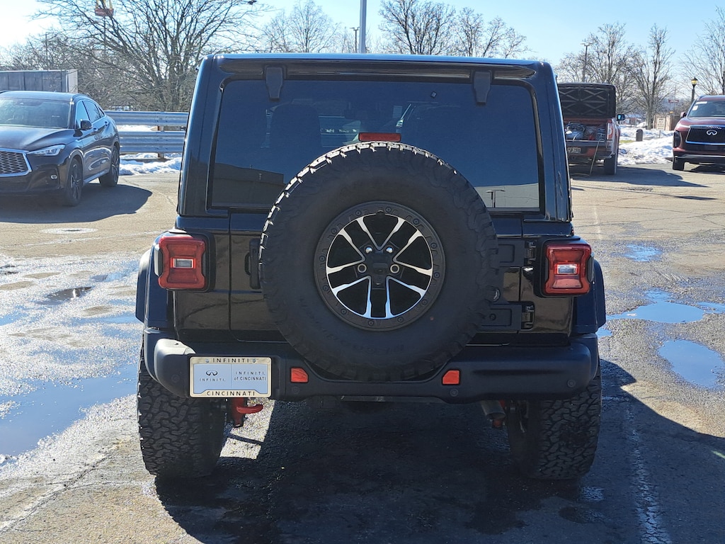 Used 2025 Jeep Wrangler Rubicon SUV