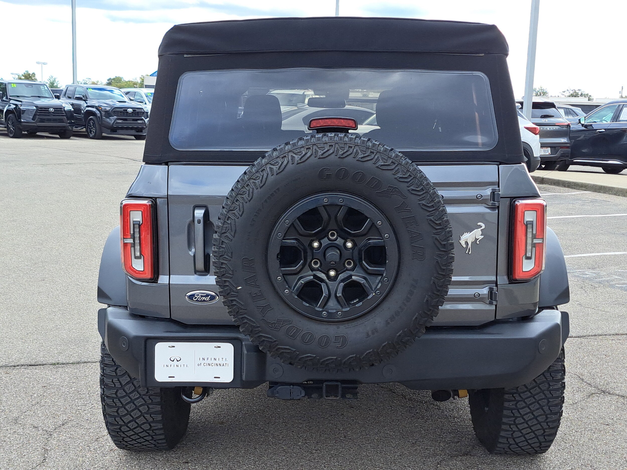 2021 Ford Bronco Outer Banks photo 4
