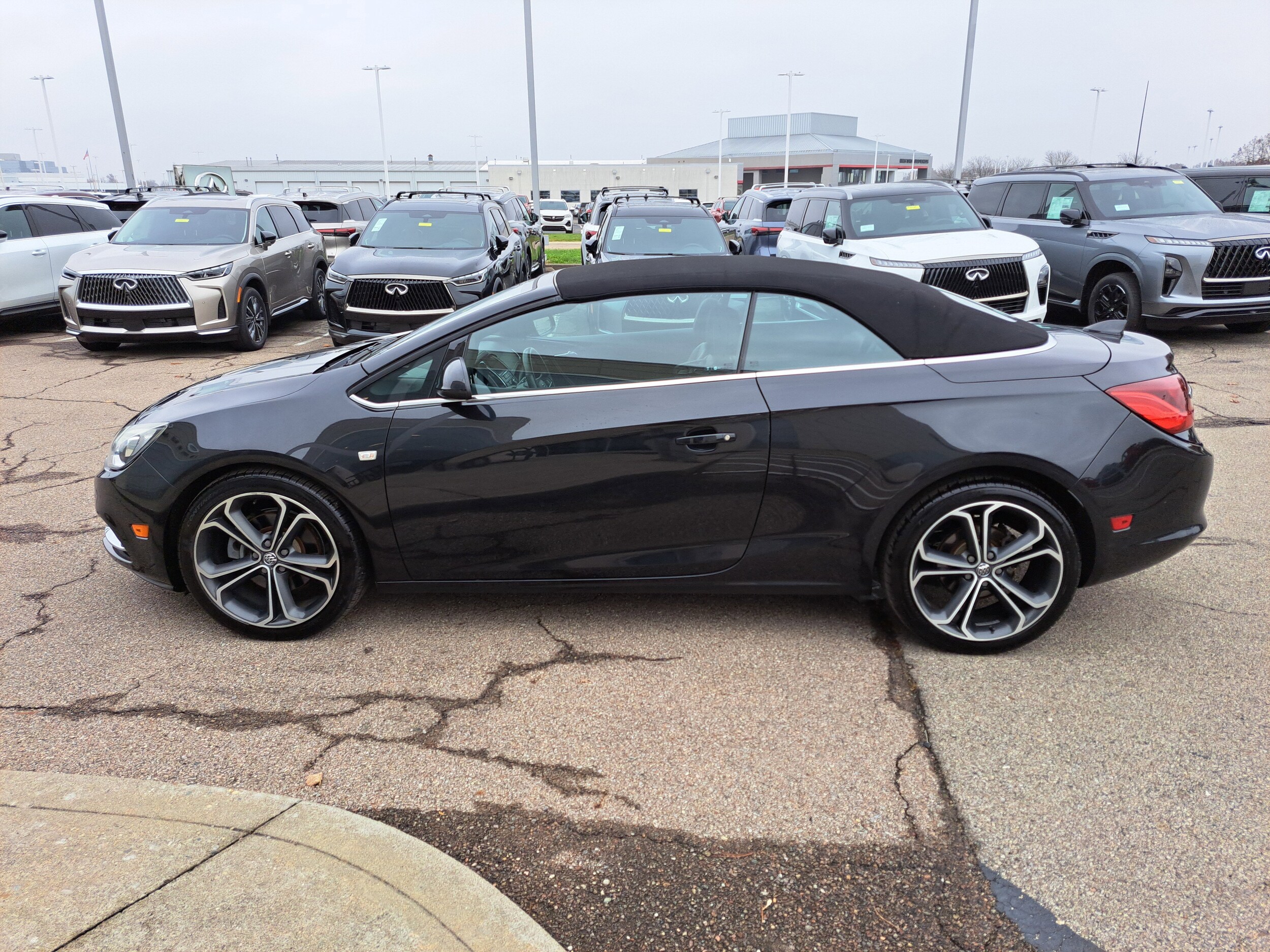 2016 Buick Cascada Premium photo 2