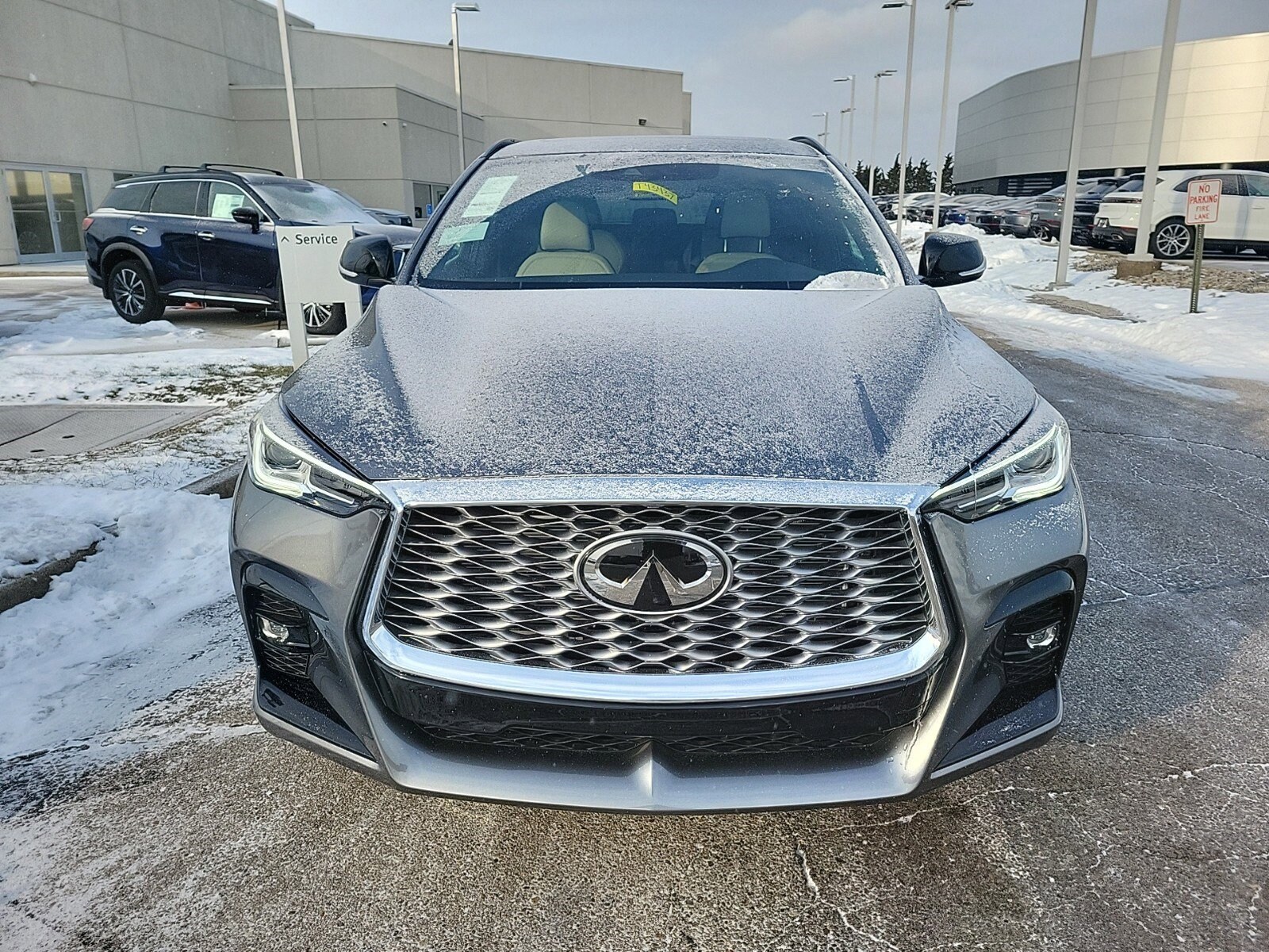 2025 Infiniti QX55 Luxe photo 3