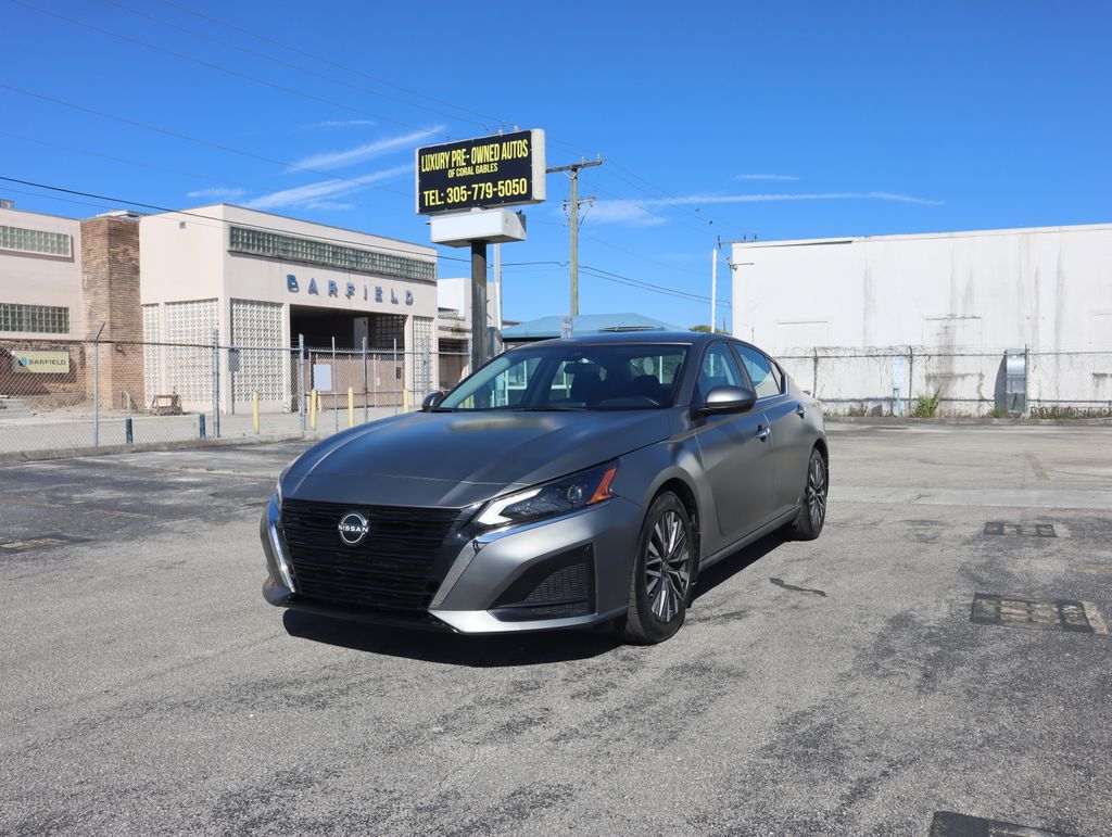 Used 2023 Nissan Altima SV with VIN 1N4BL4DV7PN399599 for sale in New York, NY