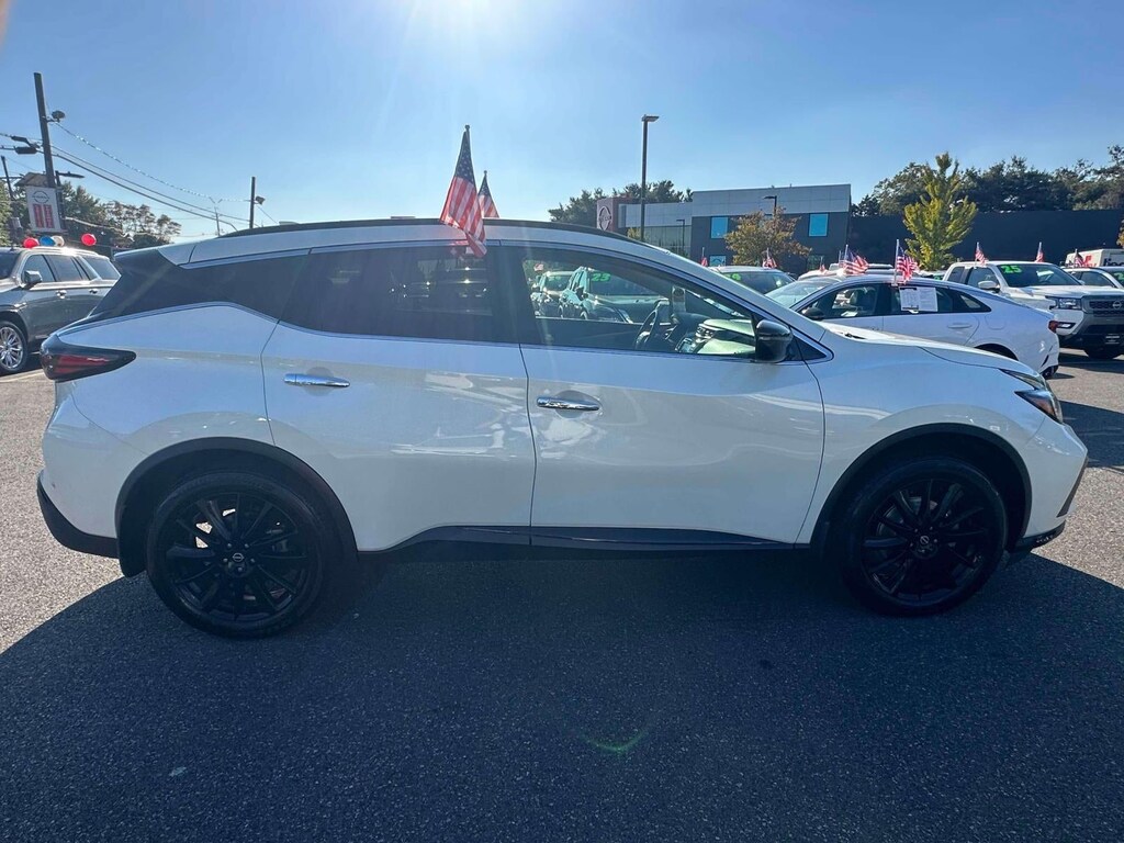 Used 2024 Nissan Murano AWD SV Sport Utility