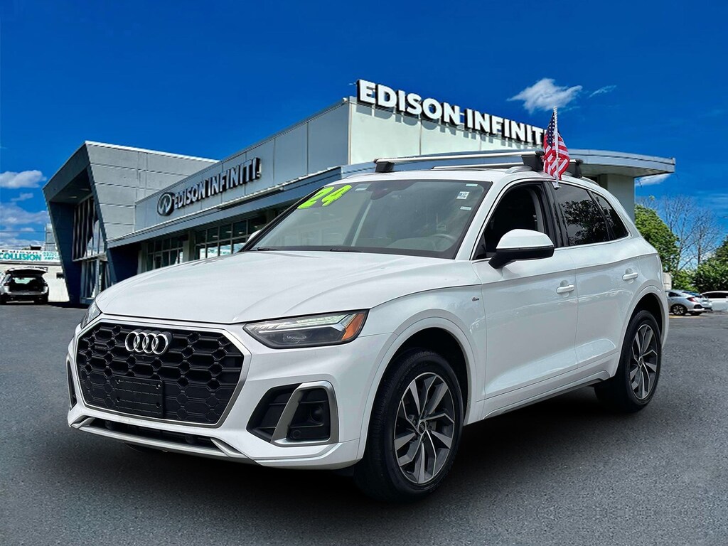 Used 2024 Audi Q5 S Line Premium Plus 45 Tfsi Quattro quattro Sport Utility