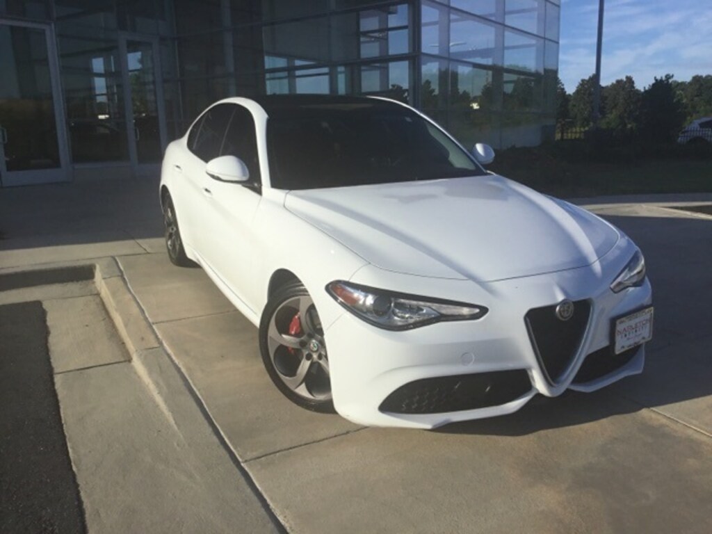 Used 2017 Alfa Romeo Giulia Base Sedan