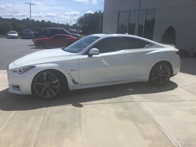 Used 2018 INFINITI Q60 3.0t Red Sport 400 Coupe