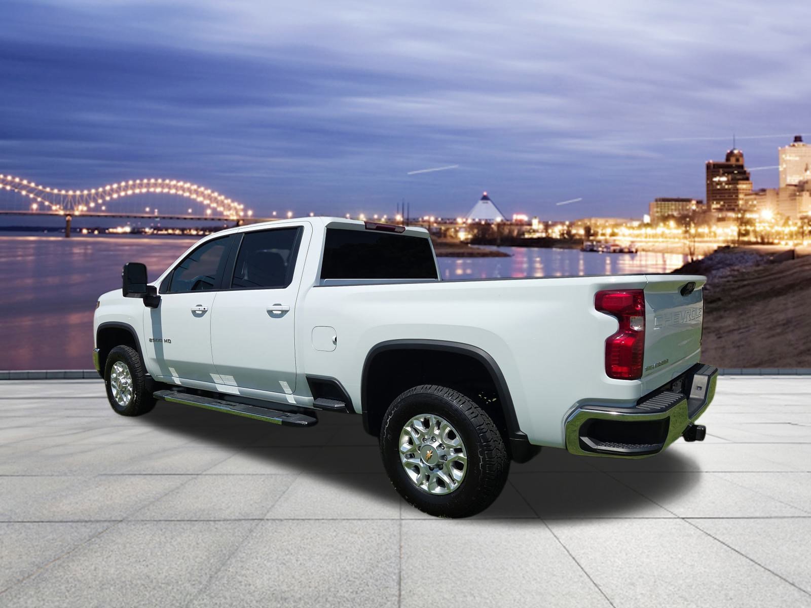 2024 Chevrolet Silverado 2500HD LT photo 3