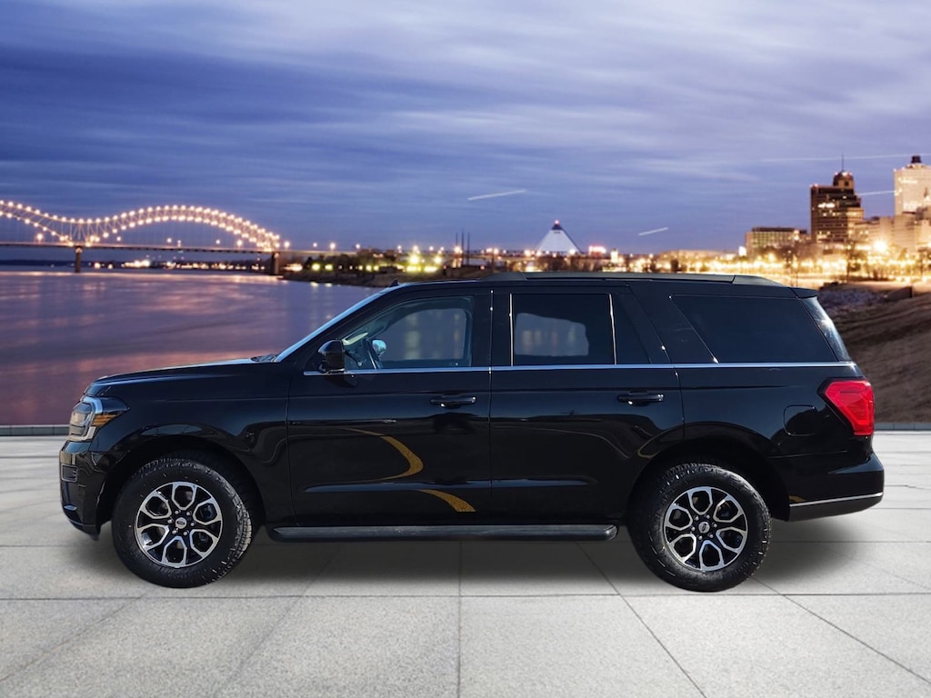 Used 2024 Ford Expedition XLT SUV