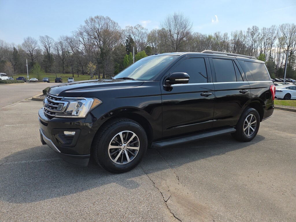 Used 2018 Ford Expedition XLT SUV