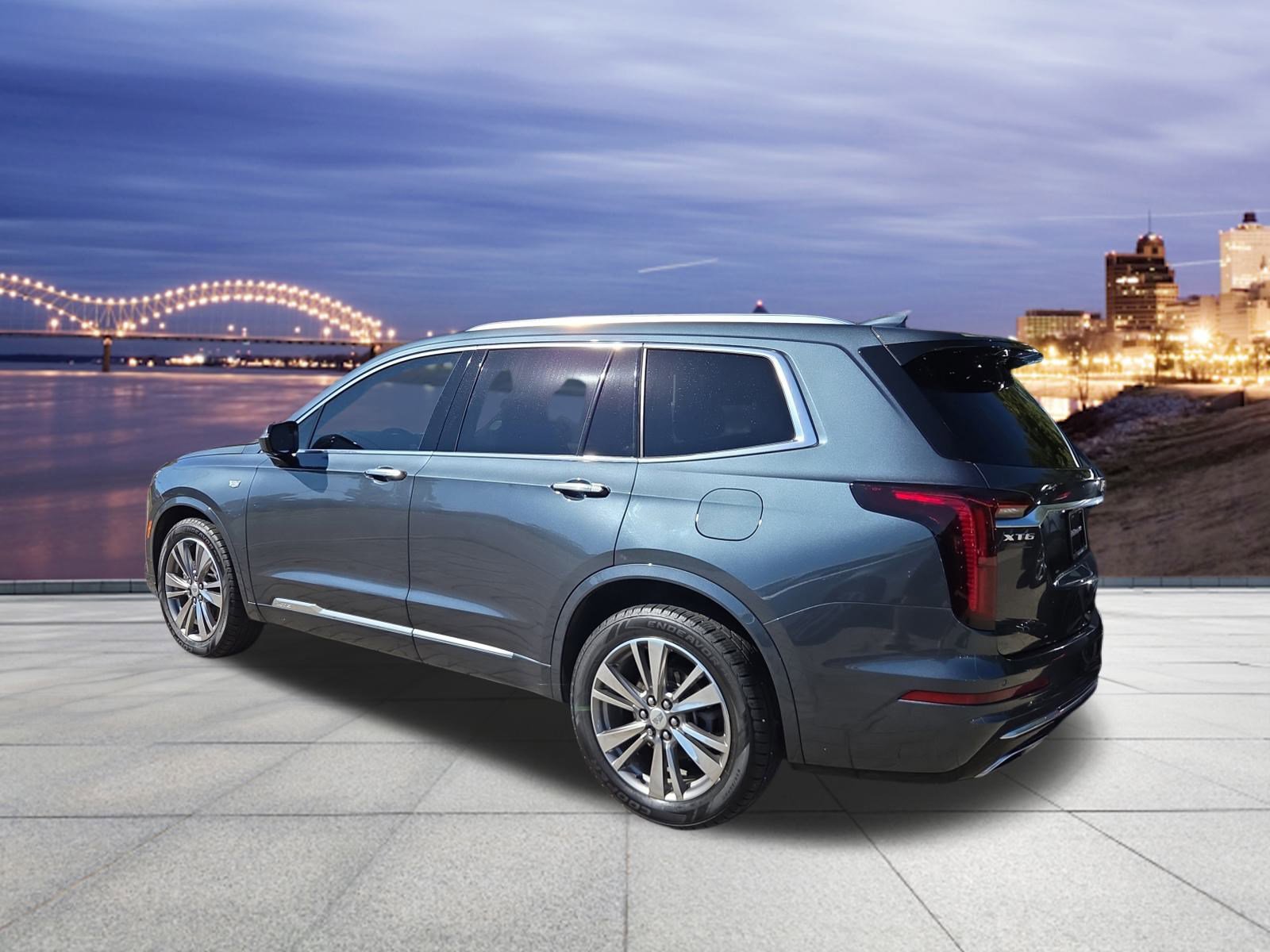 2021 Cadillac XT6 Premium Luxury photo 3