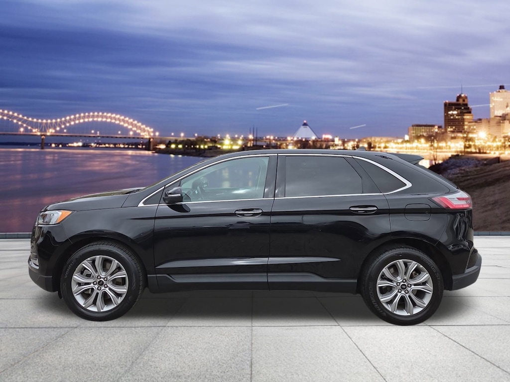 Used 2024 Ford Edge Titanium SUV