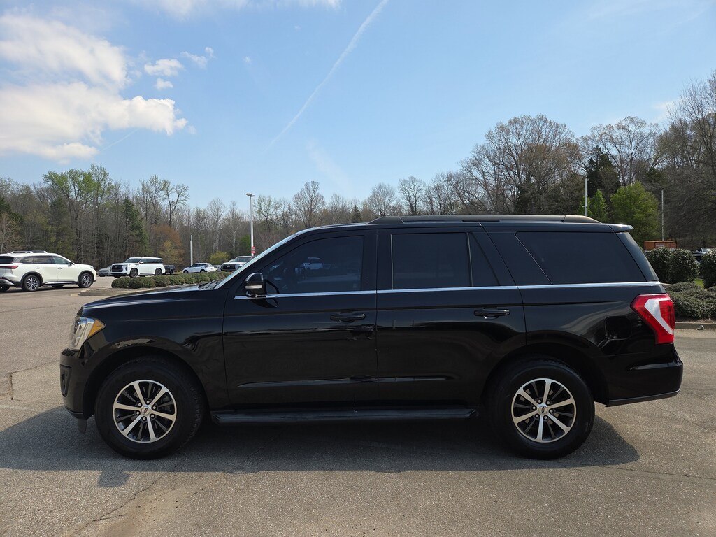 Used 2018 Ford Expedition XLT SUV