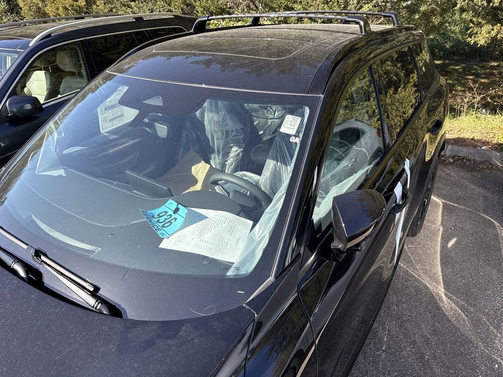 2026 Infiniti QX60 Luxe photo 4