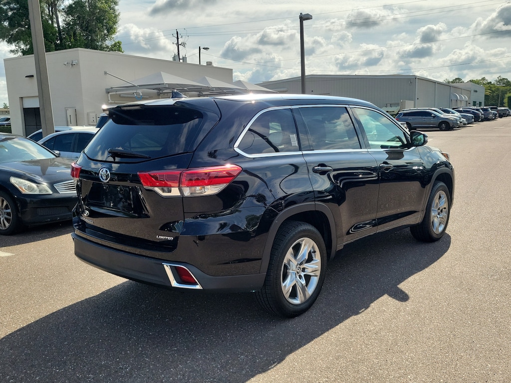 Used 2018 Toyota Highlander Limited SUV