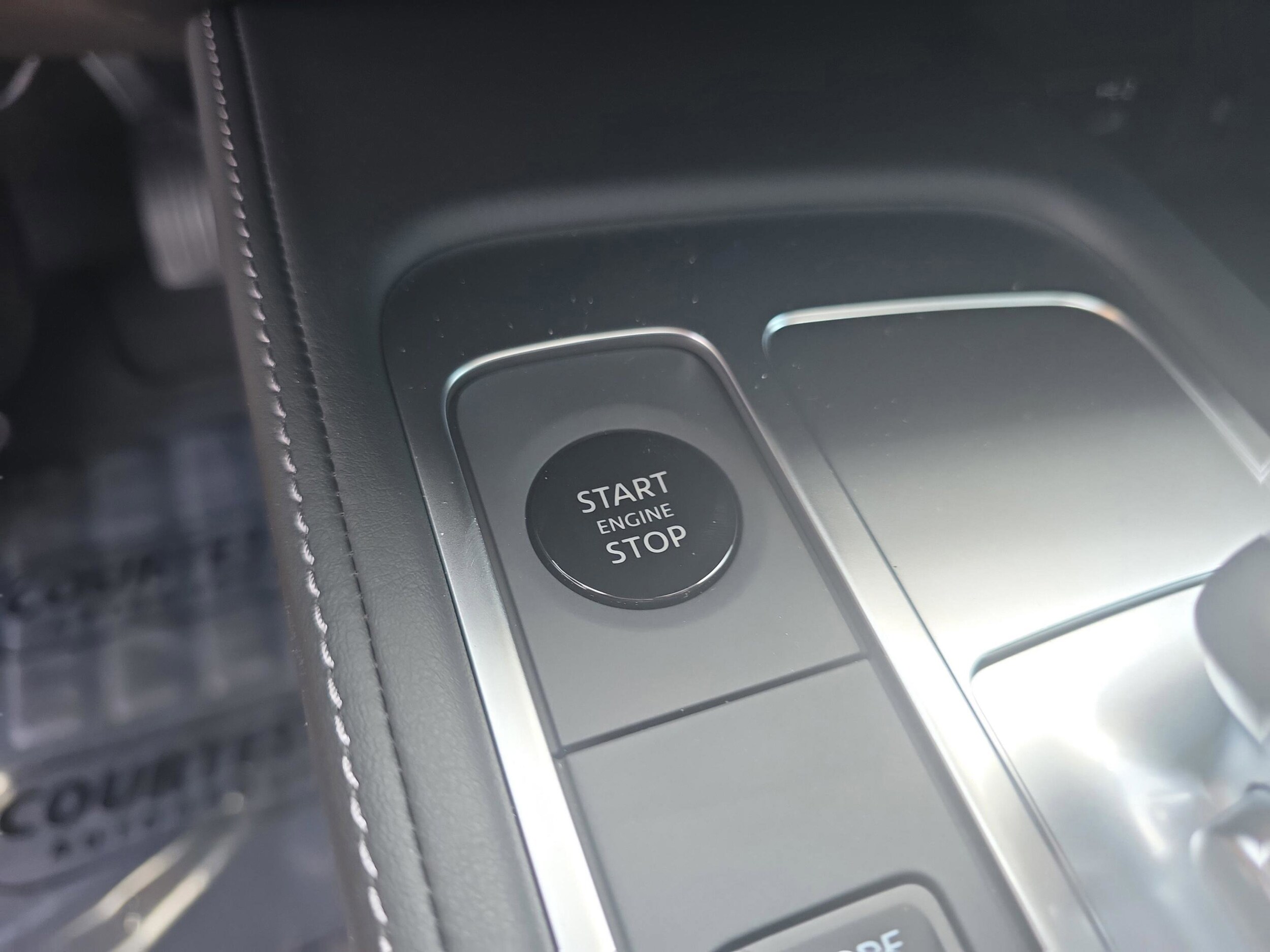 2027 INFINITI QX60 LUXE - Photo 23