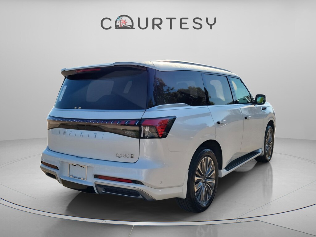 New 2026 INFINITI QX80 LUXE SUV