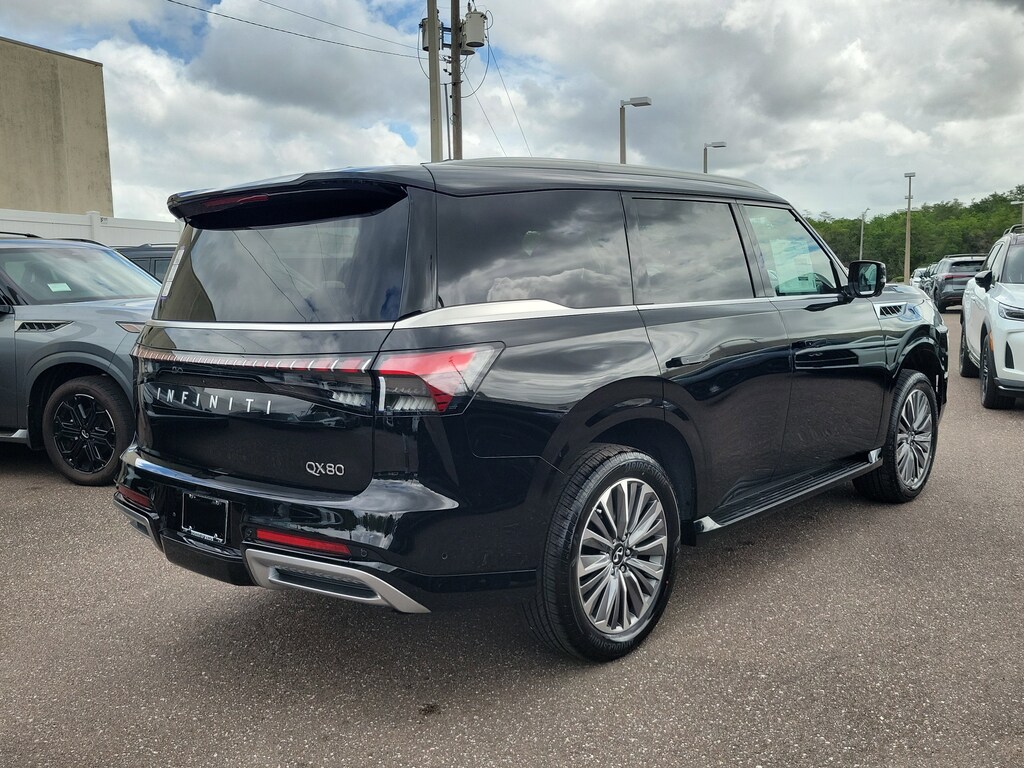 New 2026 INFINITI QX80 LUXE SUV
