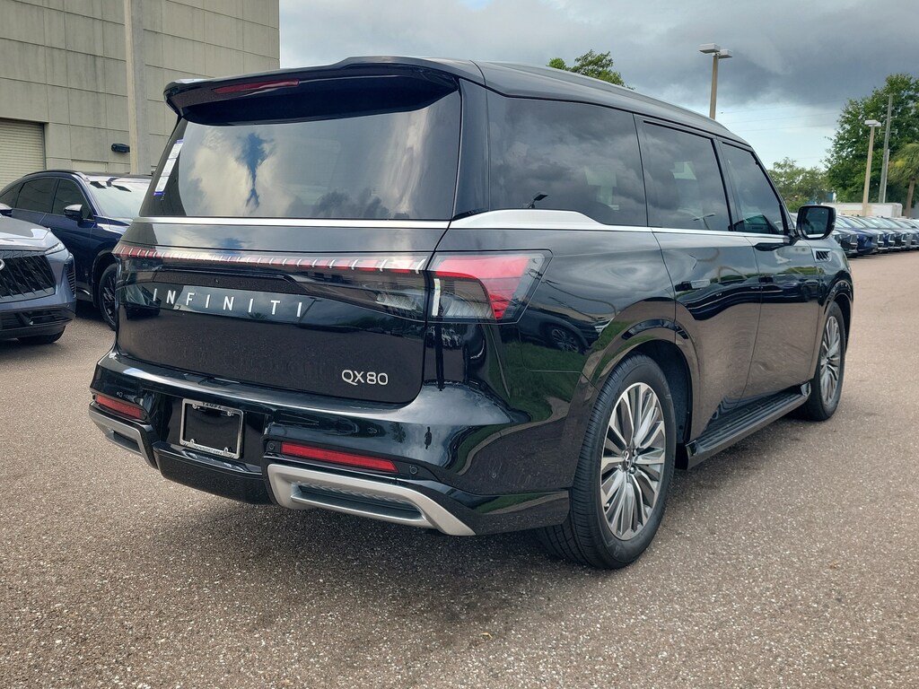 New 2026 INFINITI QX80 LUXE SUV