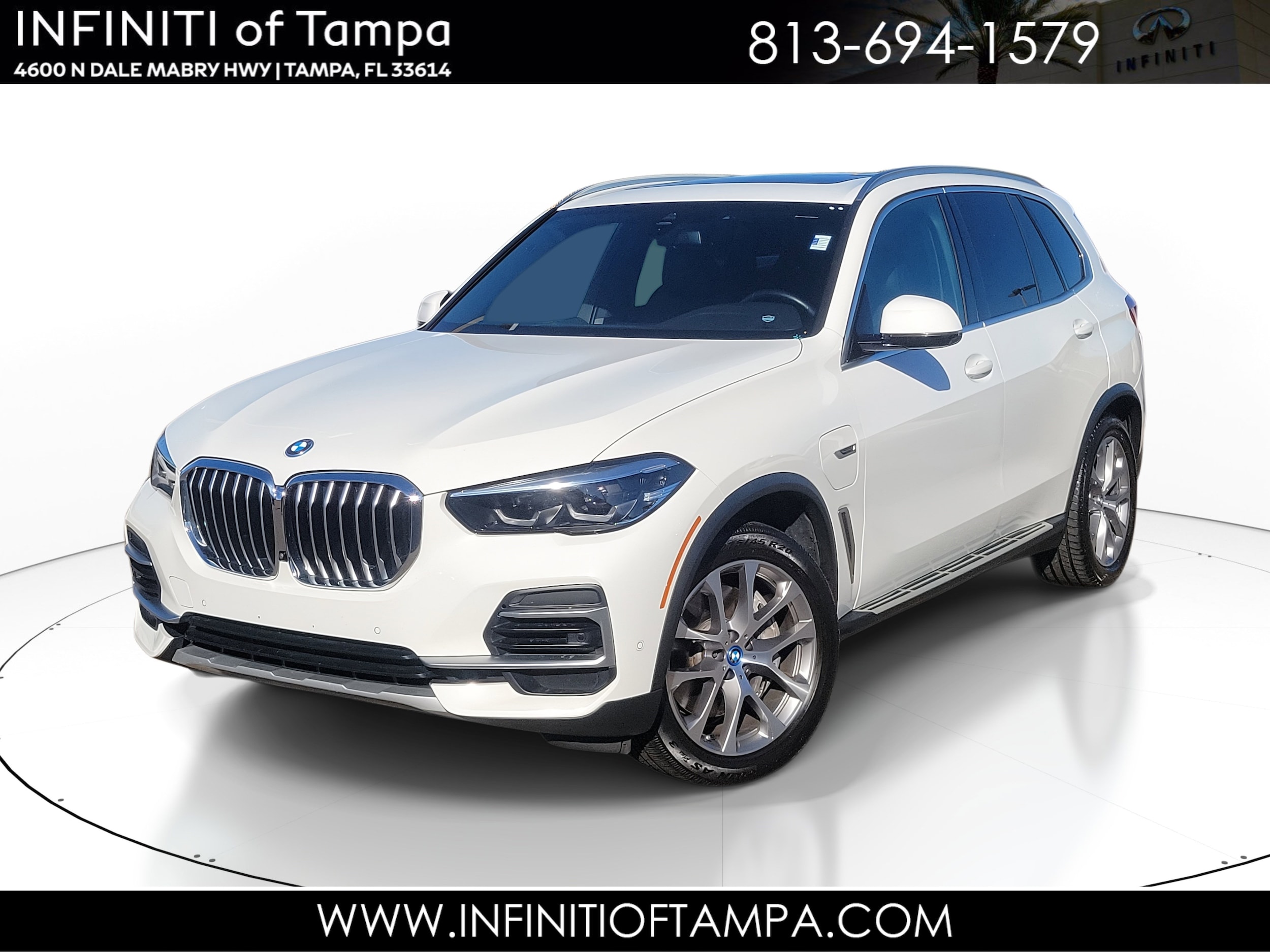 2023 BMW X5 45e's photo