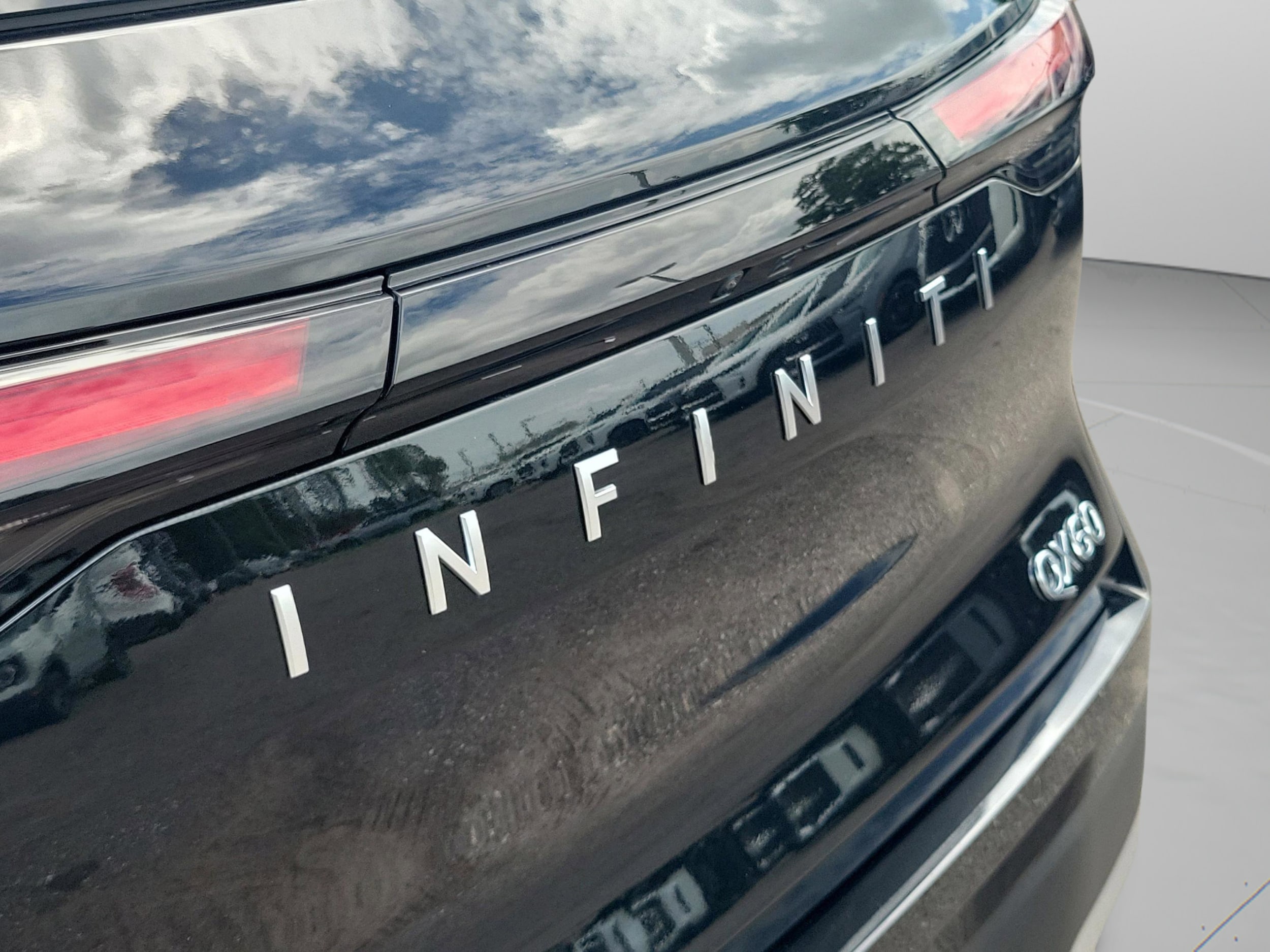 2027 INFINITI QX60 LUXE - Photo 24