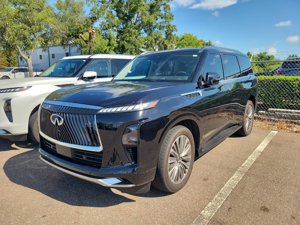 Certified 2025 INFINITI QX80 LUXE SUV