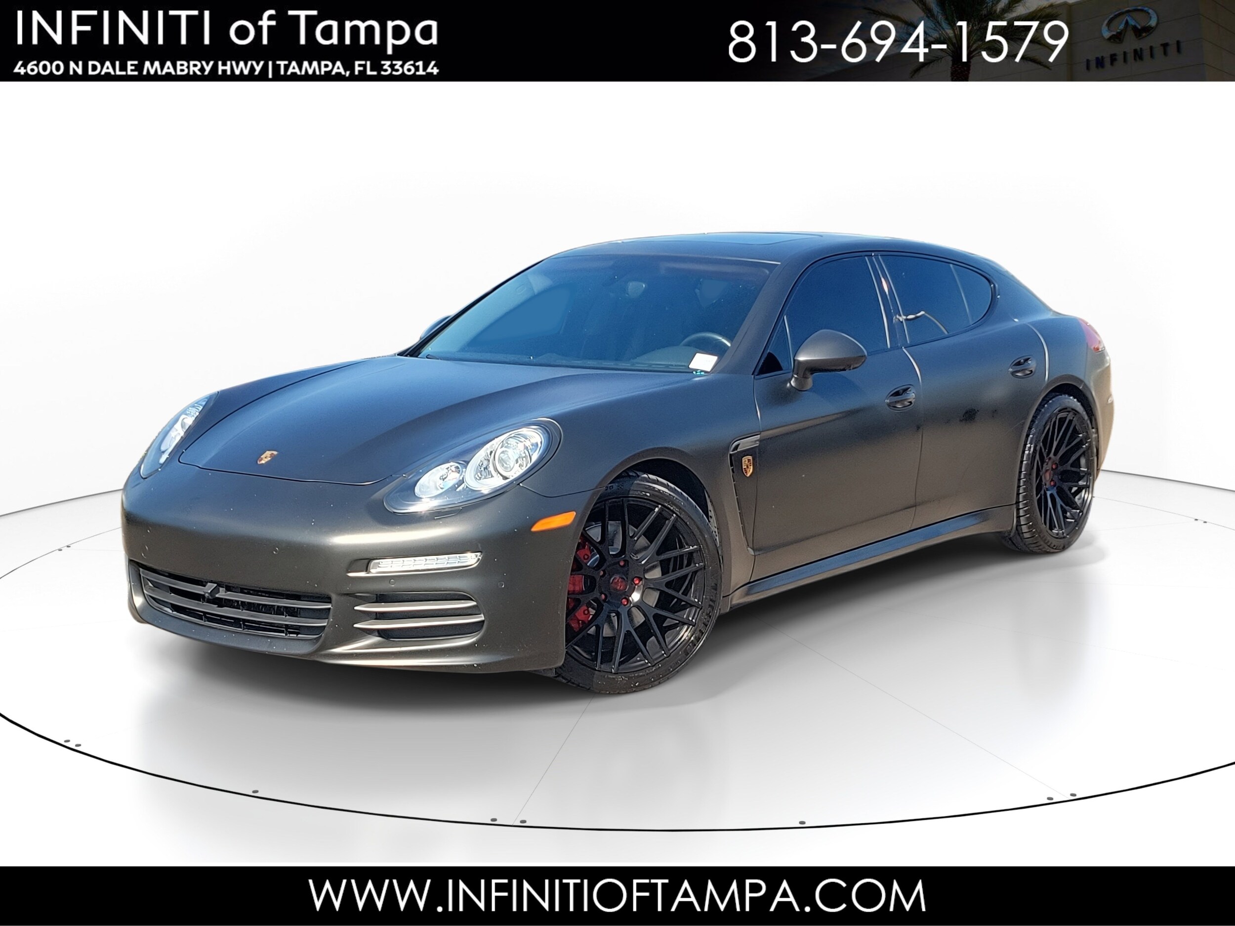 2016 Porsche Panamera Base's photo