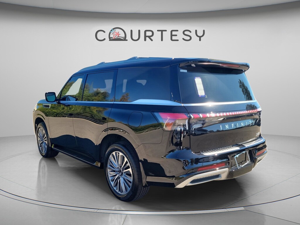 New 2026 INFINITI QX80 LUXE SUV
