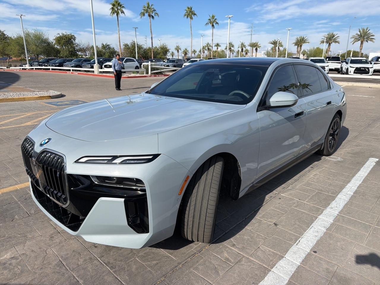 2024 BMW i7 Base's photo