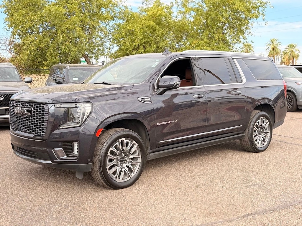 Used 2023 GMC Yukon XL Denali Ultimate SUV