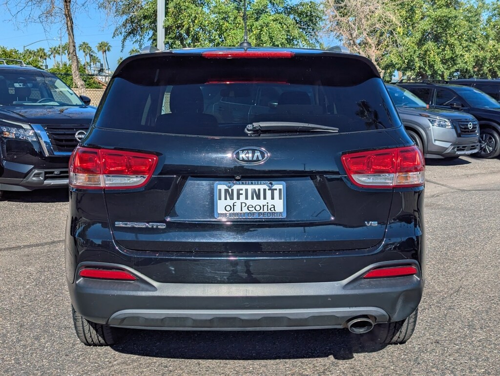 Used 2017 Kia Sorento LX SUV