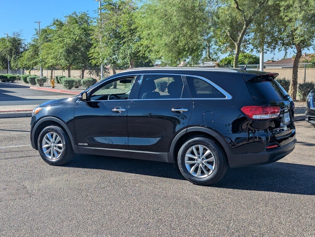 Used 2017 Kia Sorento LX SUV