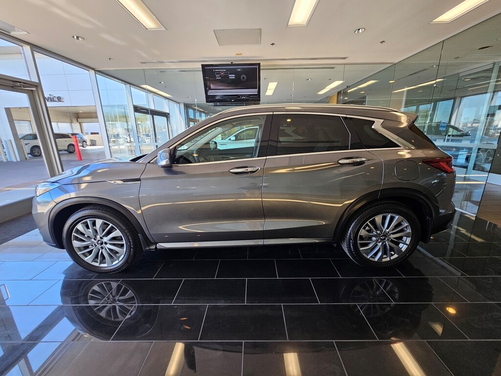 New 2025 INFINITI QX50 LUXE SUV